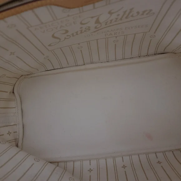 Louis Vuitton Cream and Tan Checkered Tote - Picture 7 of 13